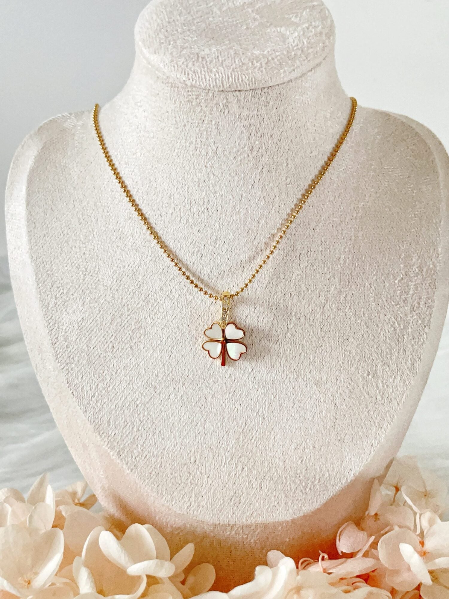 Waterproof Gold Clover Necklace | 18k Gold Filled – Zelia image 0
