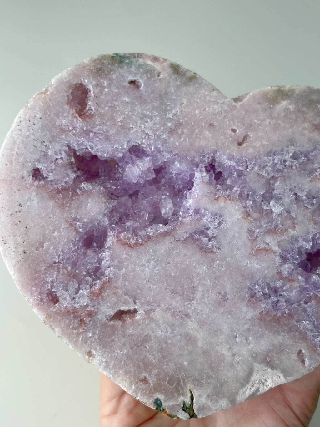 1.5KG Statement Pink Amethyst Heart on Stand 13
