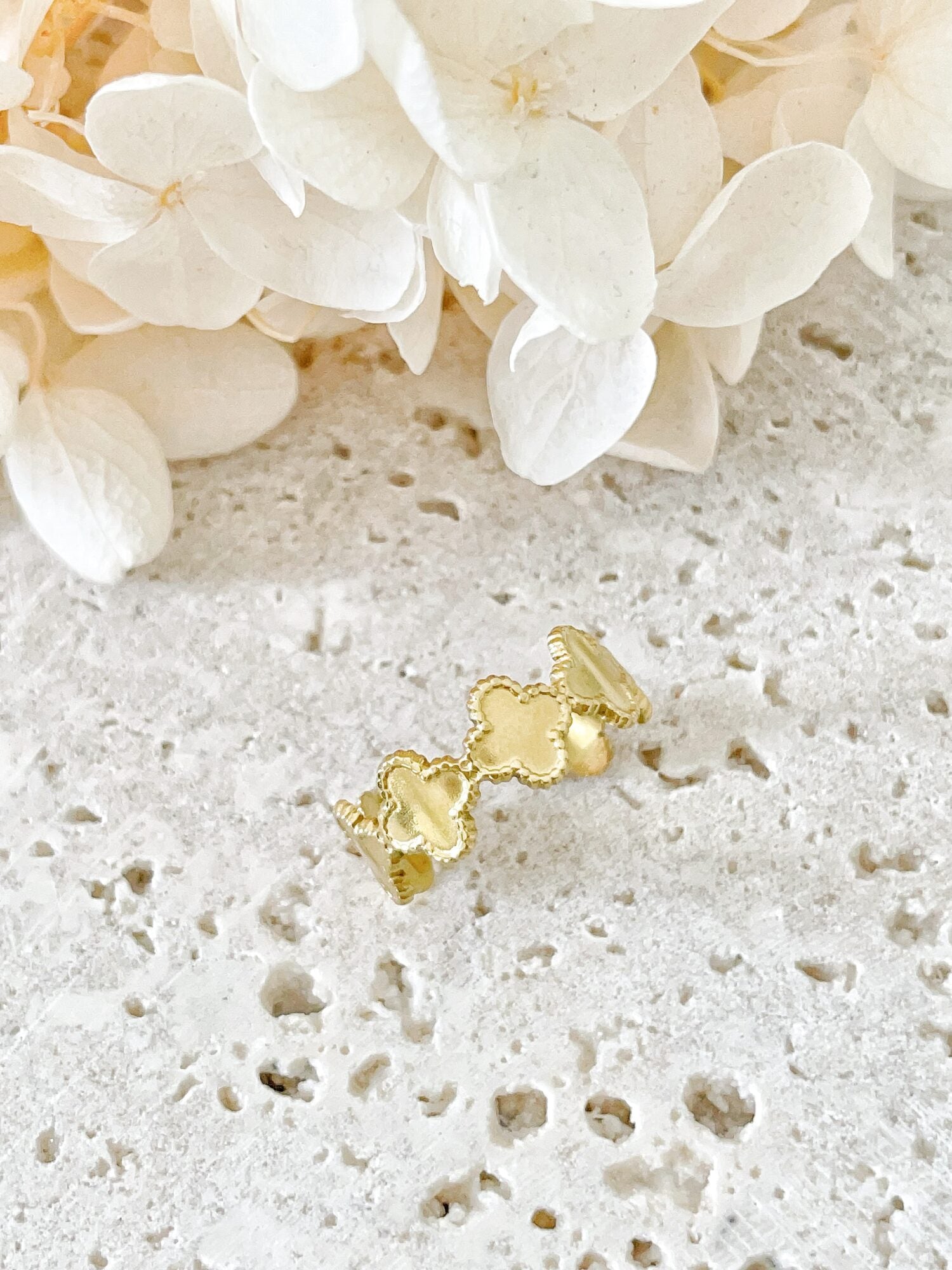 Waterproof Gold Clover Ring | 18k Gold Filled – Penn image 0