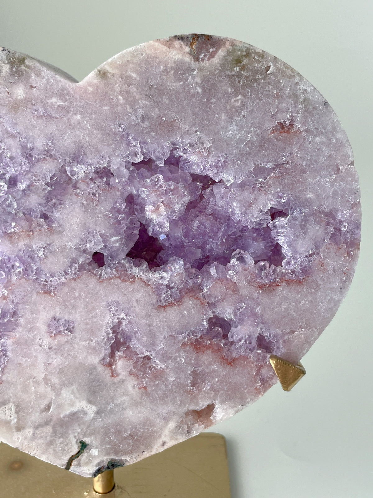 1.6KG Statement Pink Amethyst Heart on Stand 11