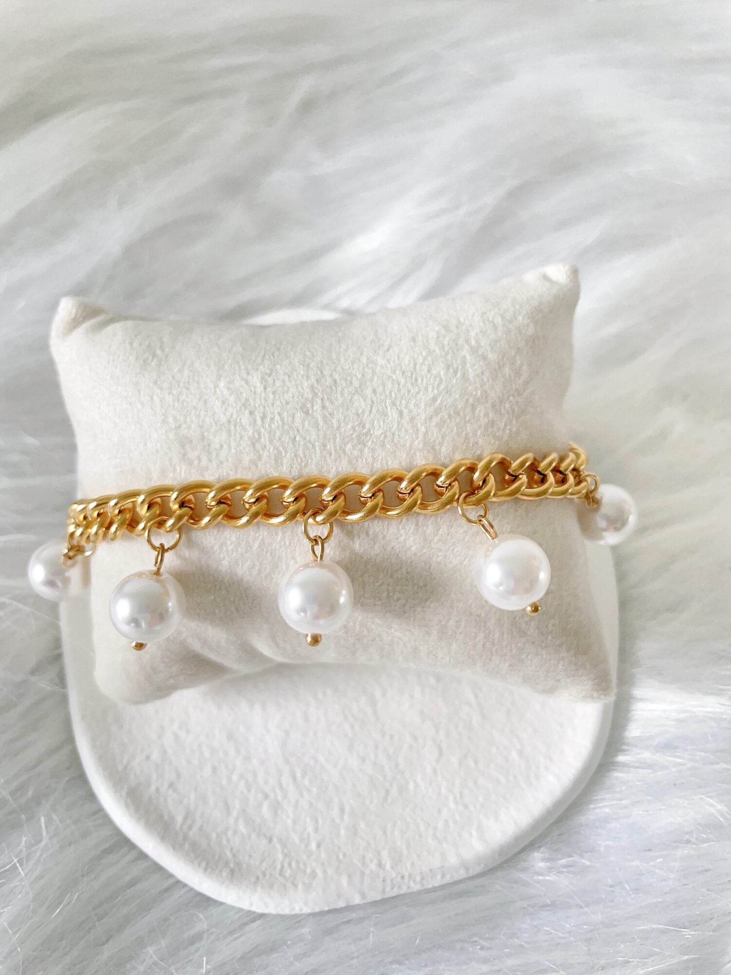 Waterproof Gold Pearl Bracelet | 18k Gold Filled – Yari image 0