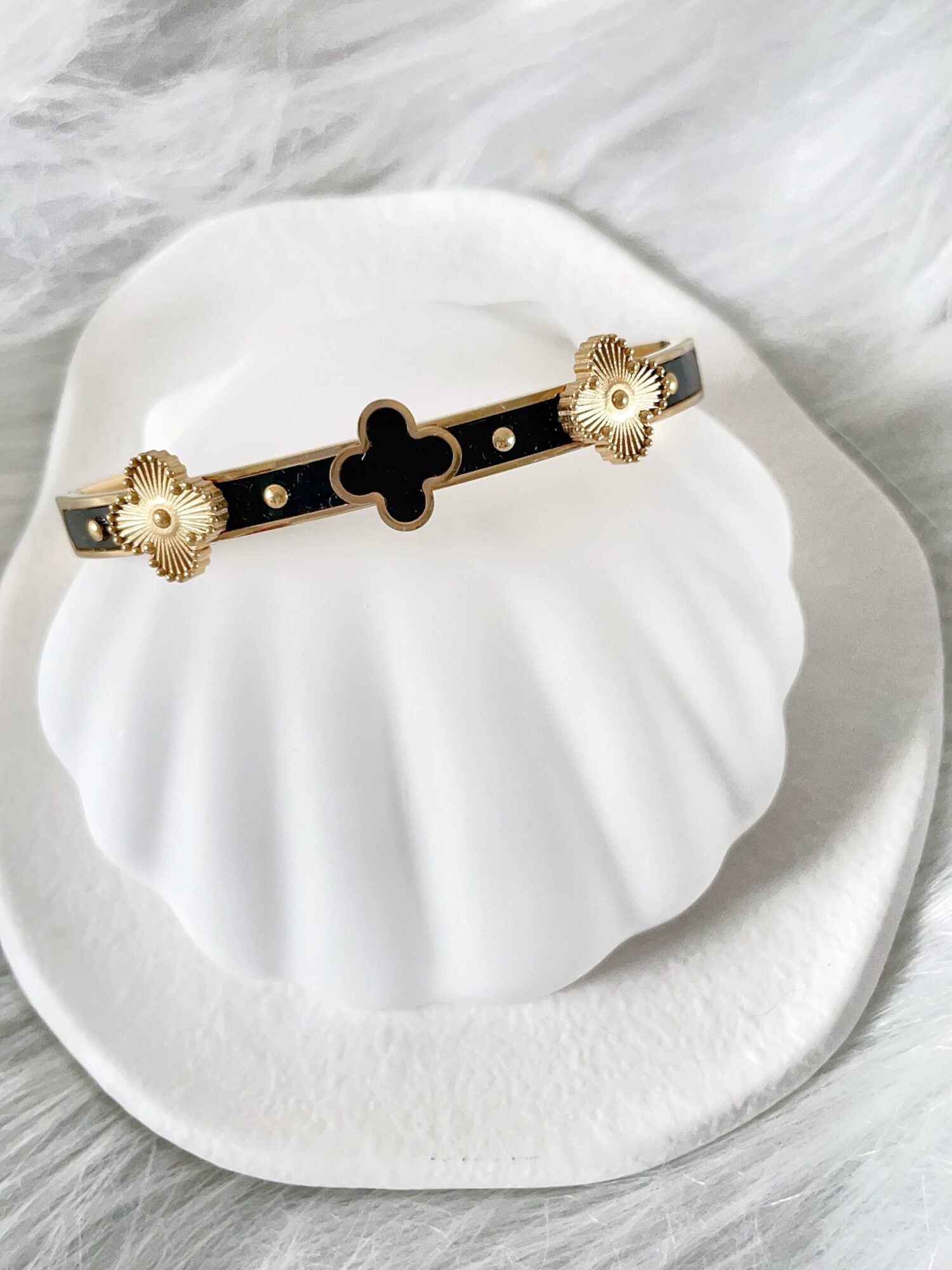 Waterproof Gold Clover Bangle | 18k Gold Filled – Kelli image 0