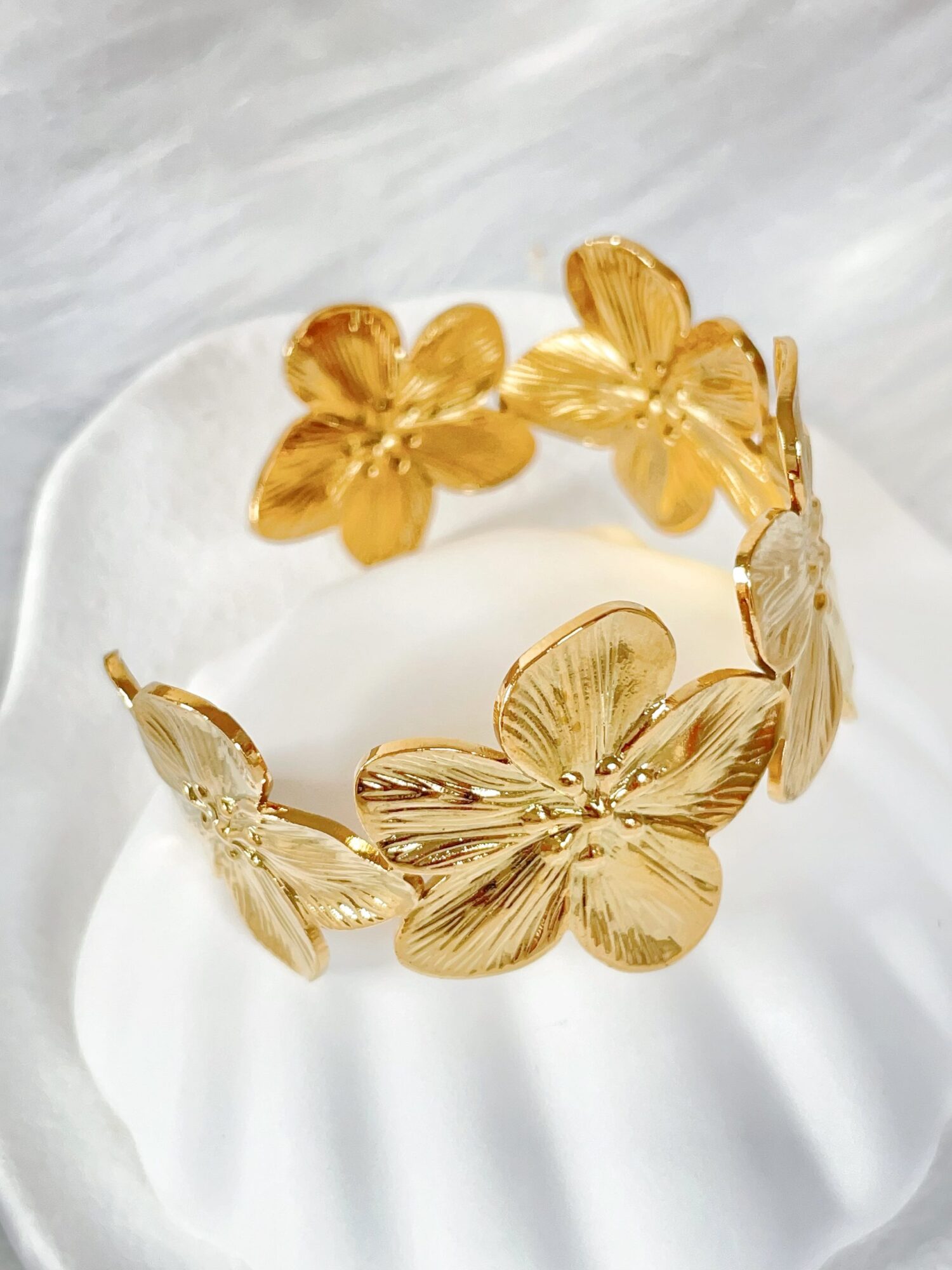 Waterproof Gold Bangle | 18k Gold Filled – Della image 1