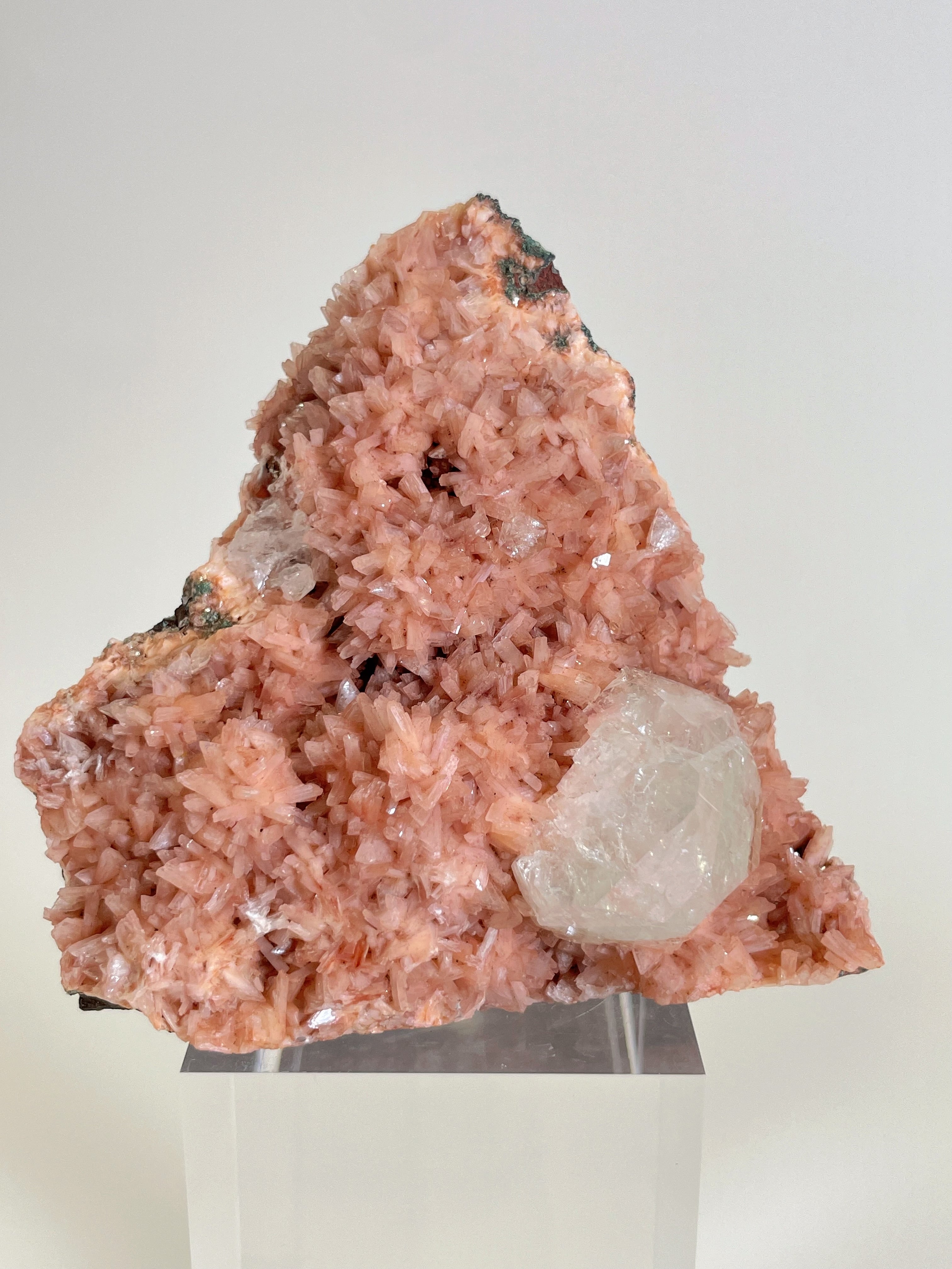 Pink Heulandite & Apophyllite 2