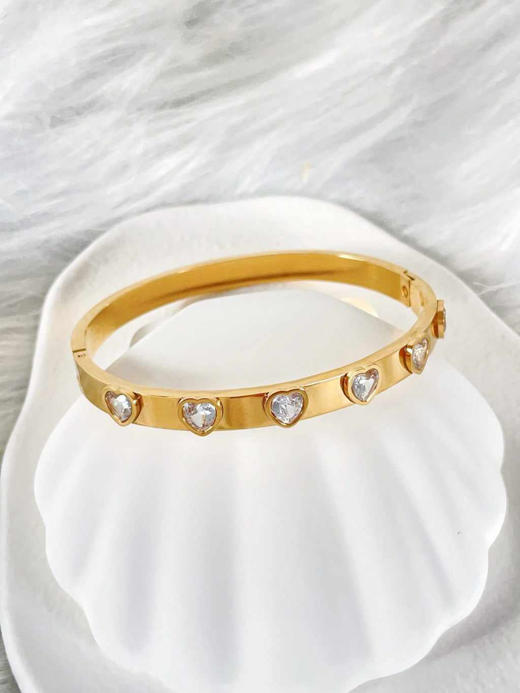 Waterproof Gold Heart Bangle | 18k Gold Filled – Lizzy image 2