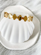 Waterproof Gold Clover Bangle | 18k Gold Filled – Orelia image 1