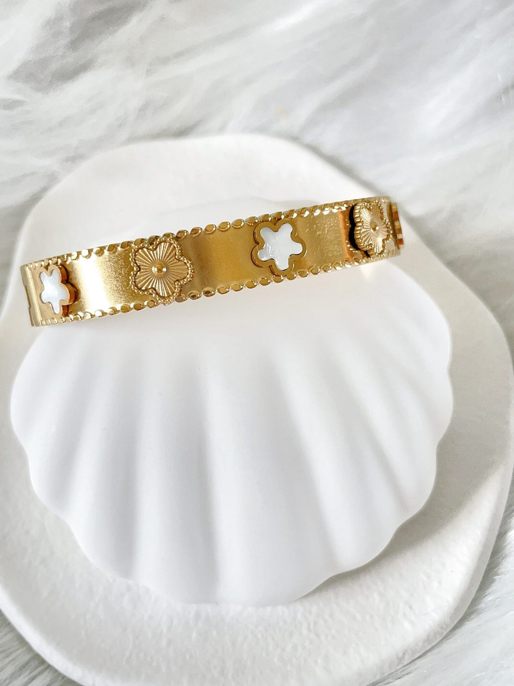Waterproof Gold Bangle | 18k Gold Filled – Deni image 0
