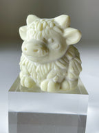 Avocado She Tai Cui Highland Cow