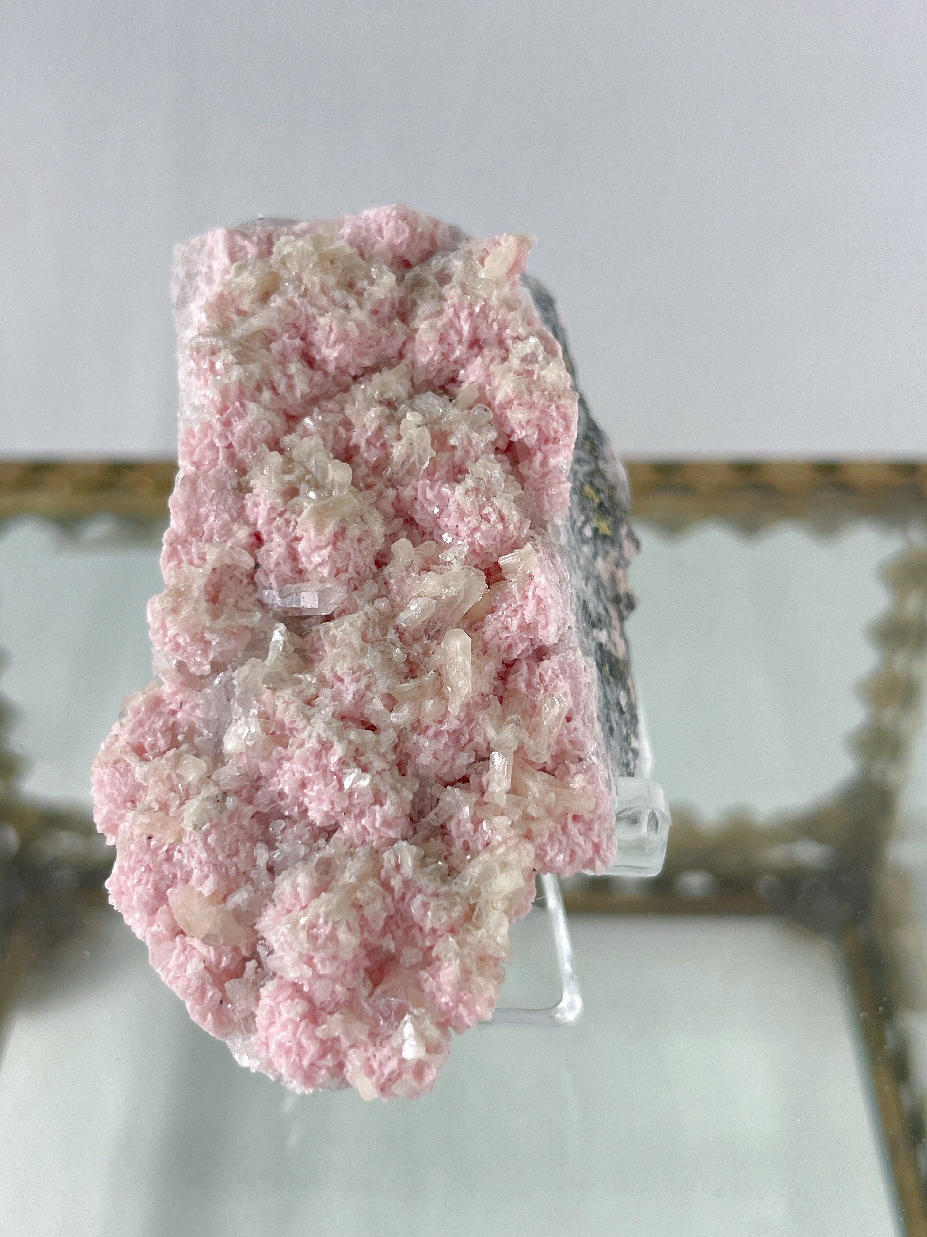 Davidkovo Rhodochrosite Cluster 1