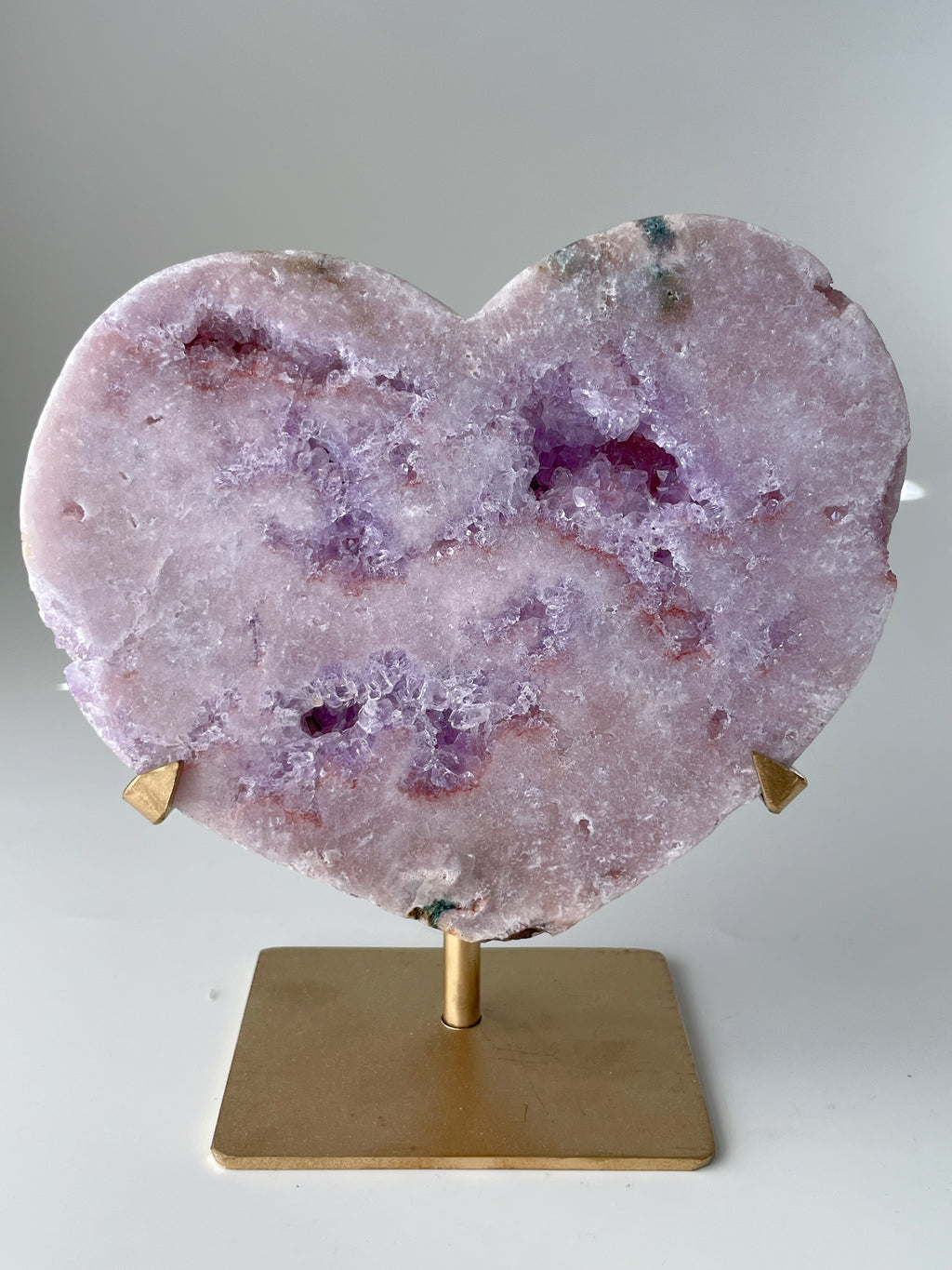 1.6KG Statement Pink Amethyst Heart on Stand 12