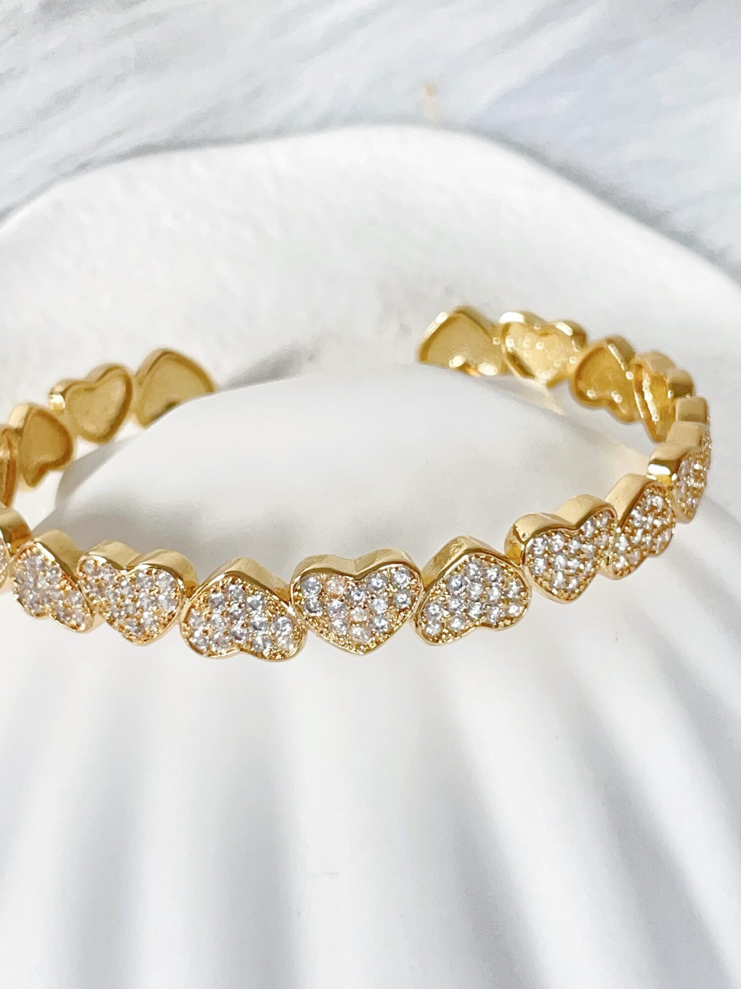 Waterproof Gold Bangle | 18k Gold Filled – Elli Heart image 1