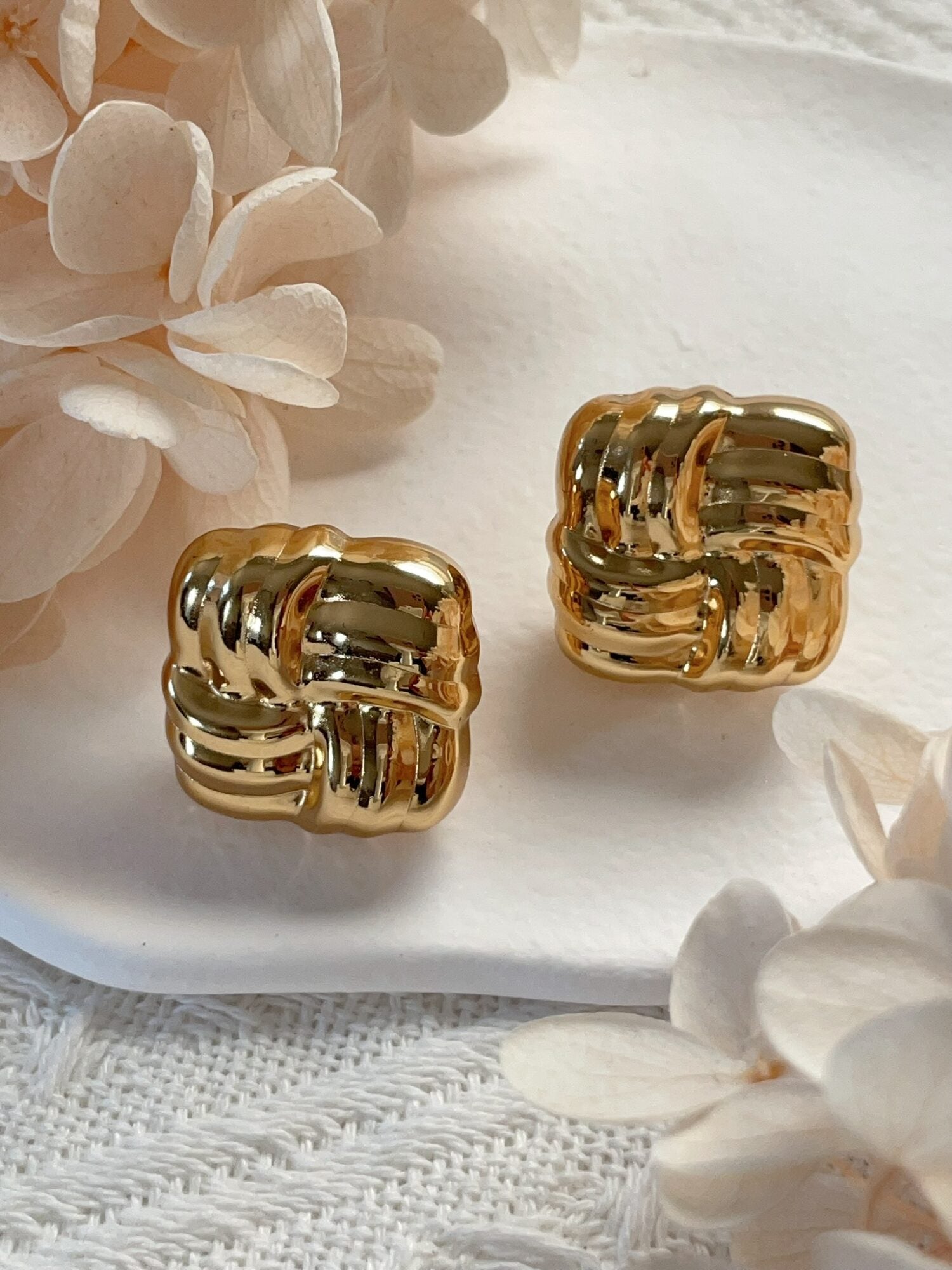 Waterproof Gold Woven Square Earrings | 18k Gold Filled – Nyra image 0