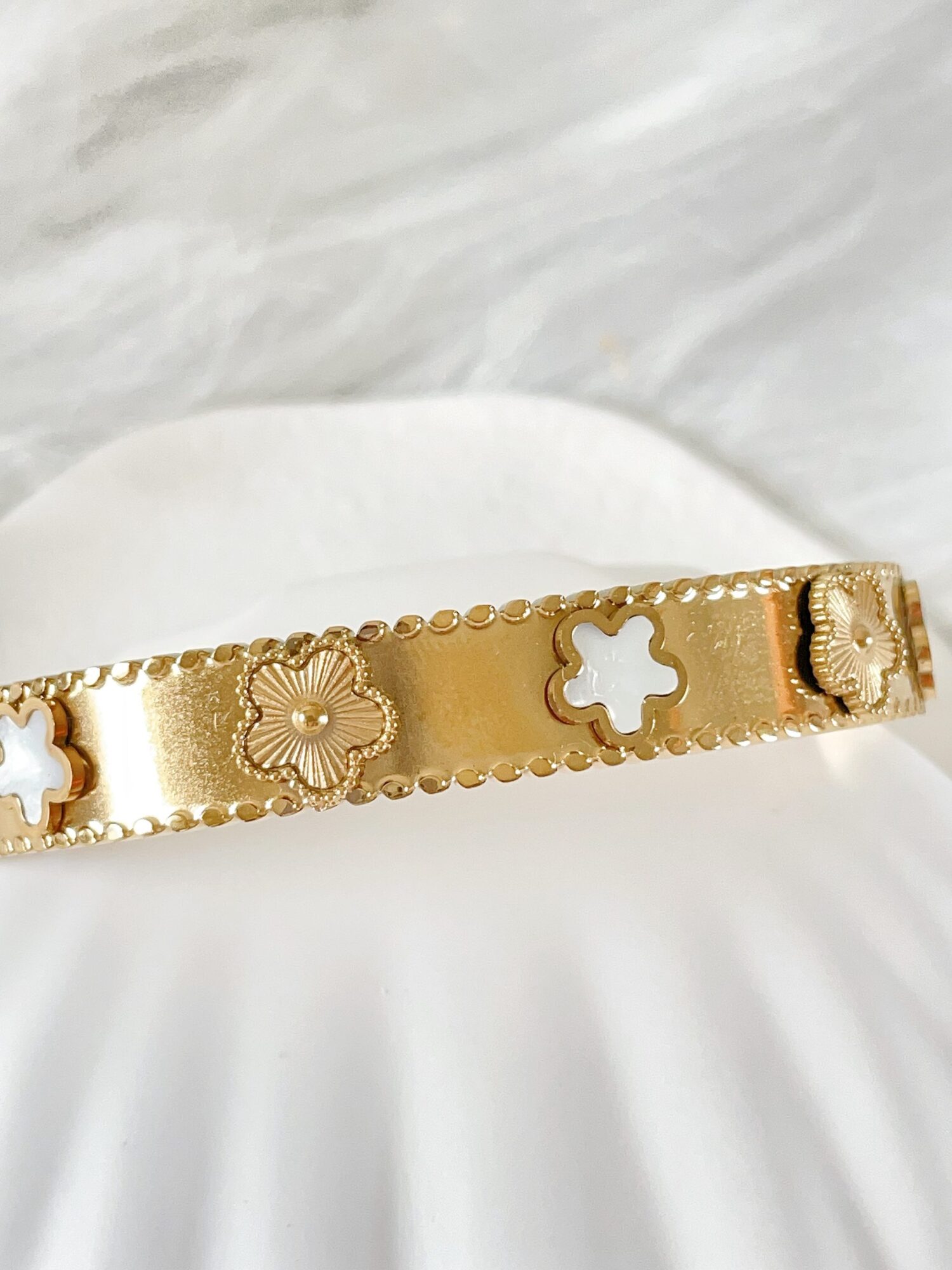 Waterproof Gold Bangle | 18k Gold Filled – Deni image 1