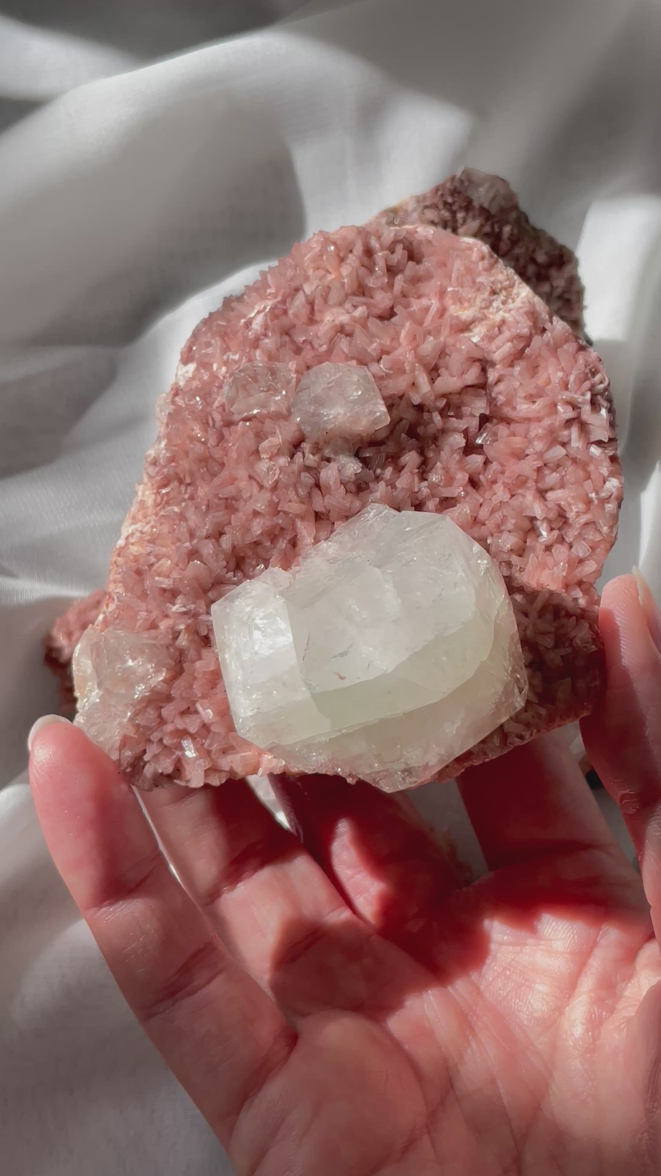 Pink Heulandite & Apophyllite 4